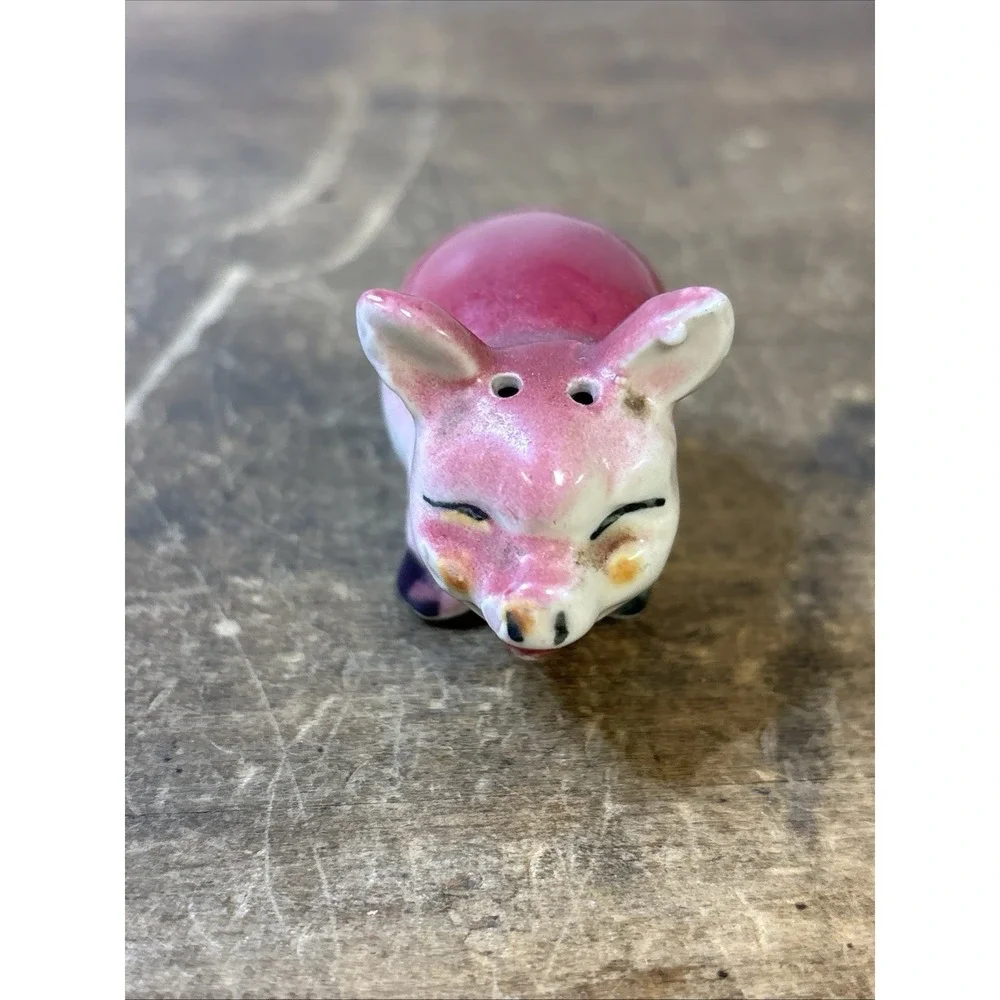 Vintage Japan Porcelain Pink Pig Figurine Farmhouse Collectible Shaker
